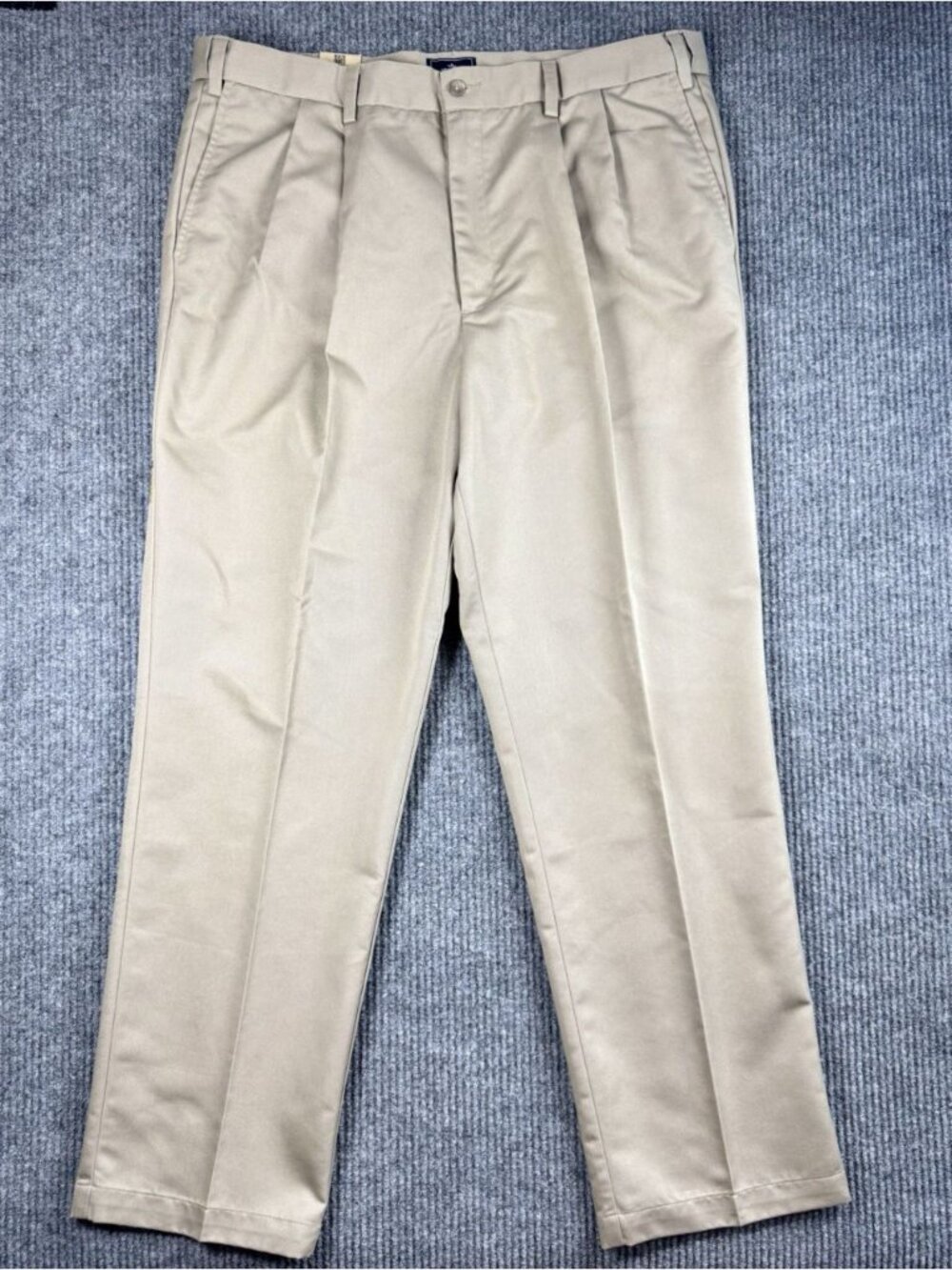 Dockers D3 Pants Men’s 38x32 Khaki Classic Custom Fit Pleated Dress Office NEW